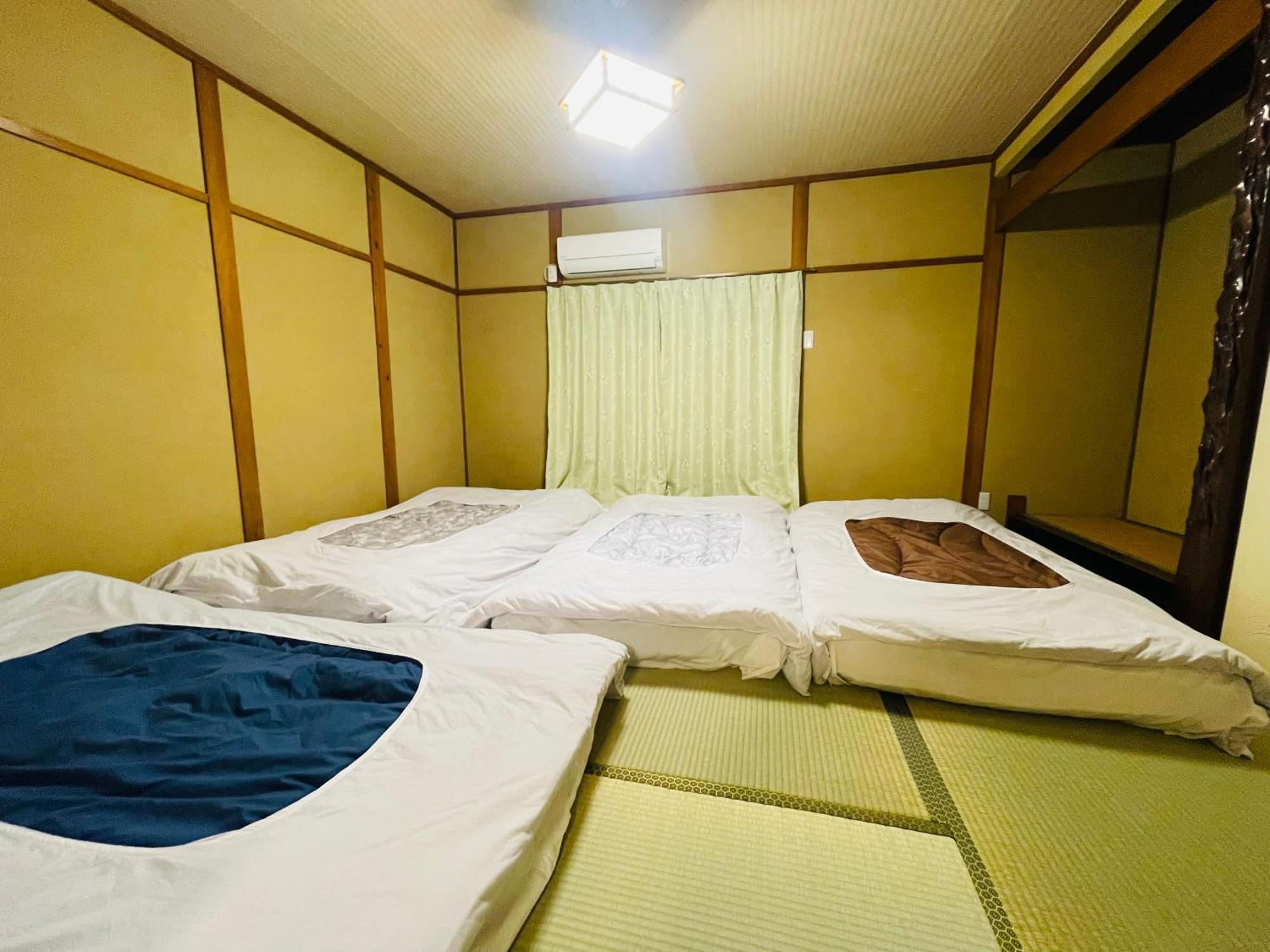 Апартаменти Namba Shinsaibashi 10 Mins Osaka Castle　East Екстер'єр фото